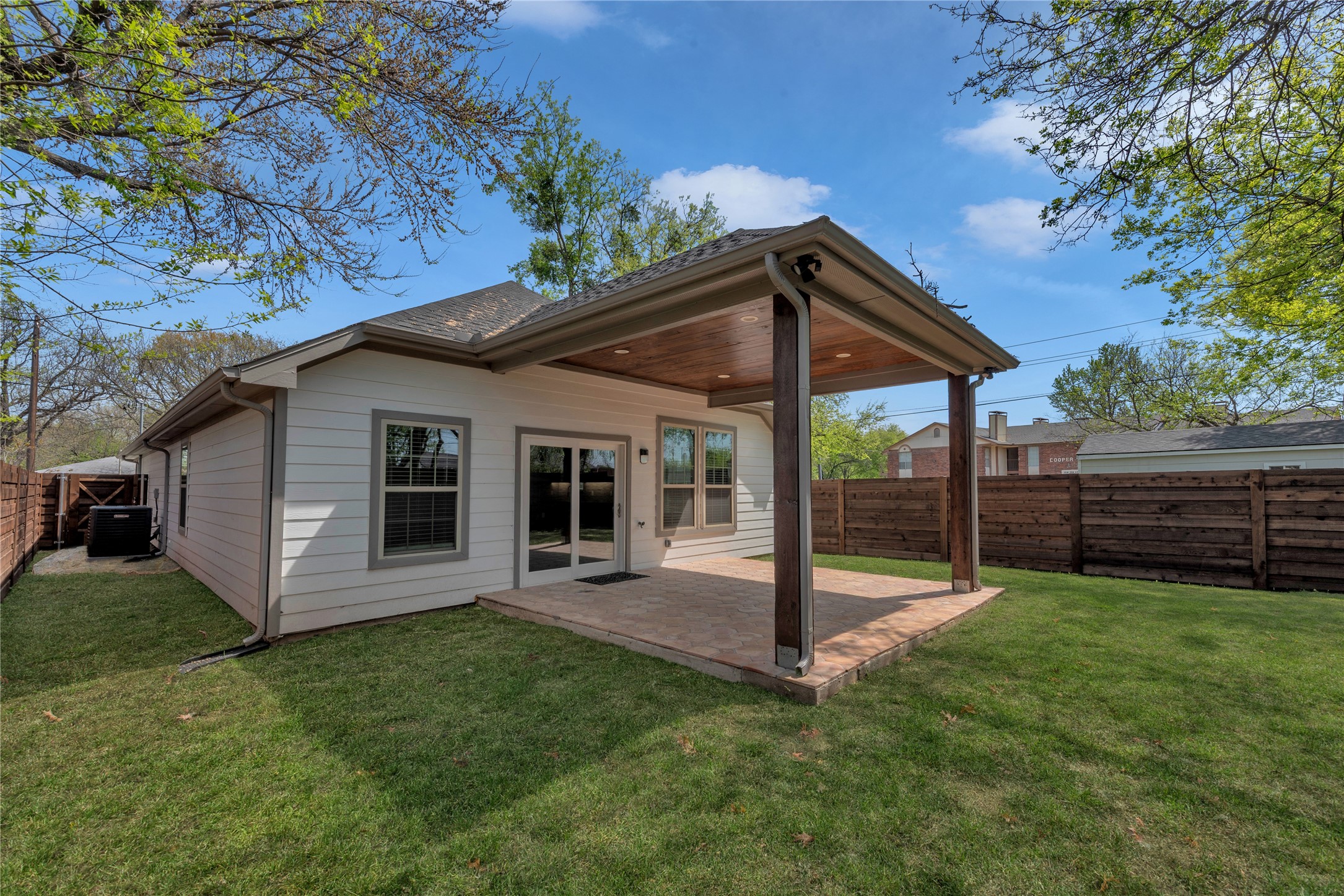 326 S Main Street Cedar Hill TX 75104