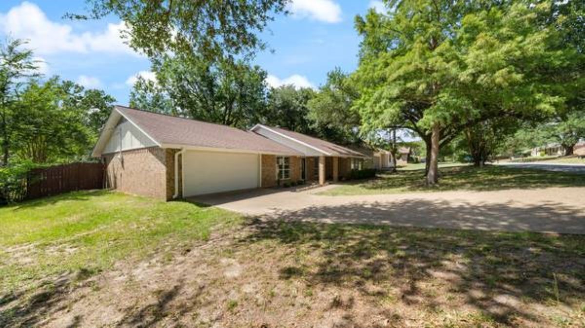 110 Linda Lane Athens TX 75751