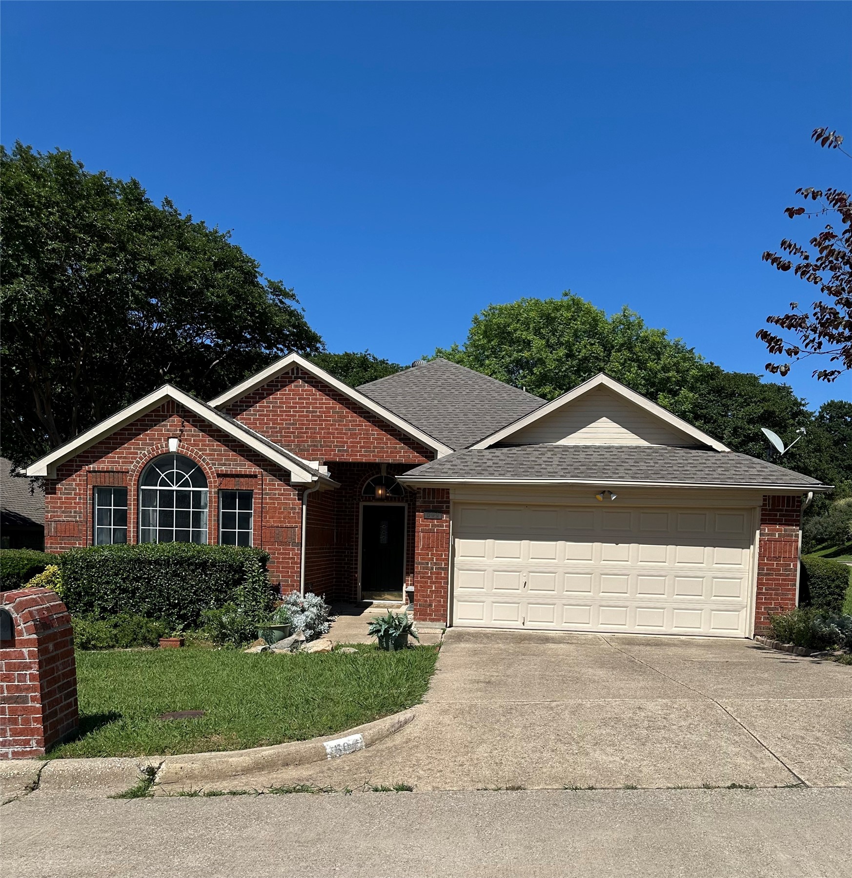 504 Mariner Drive Rockwall TX 75032