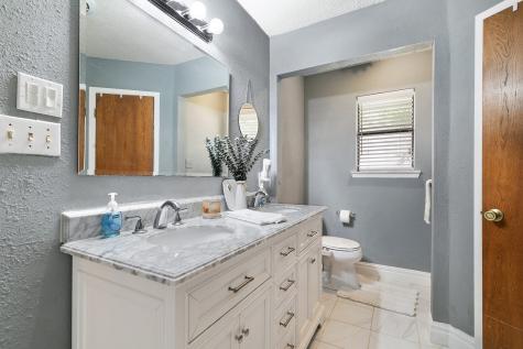 205 Forest Creek Drive Sherman TX 75092