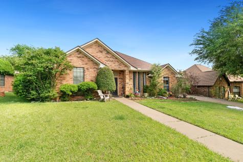 205 Forest Creek Drive Sherman TX 75092