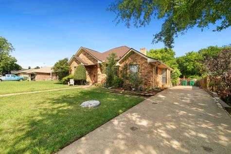 205 Forest Creek Drive Sherman TX 75092