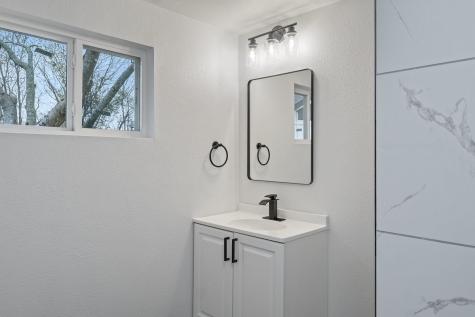 302 Suzanne Street Palmer TX 75152