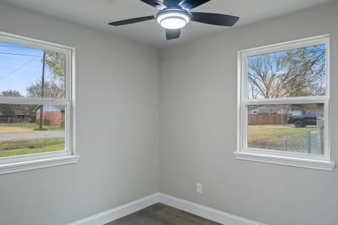 302 Suzanne Street Palmer TX 75152