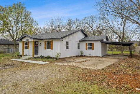 302 Suzanne Street Palmer TX 75152