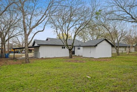 302 Suzanne Street Palmer TX 75152
