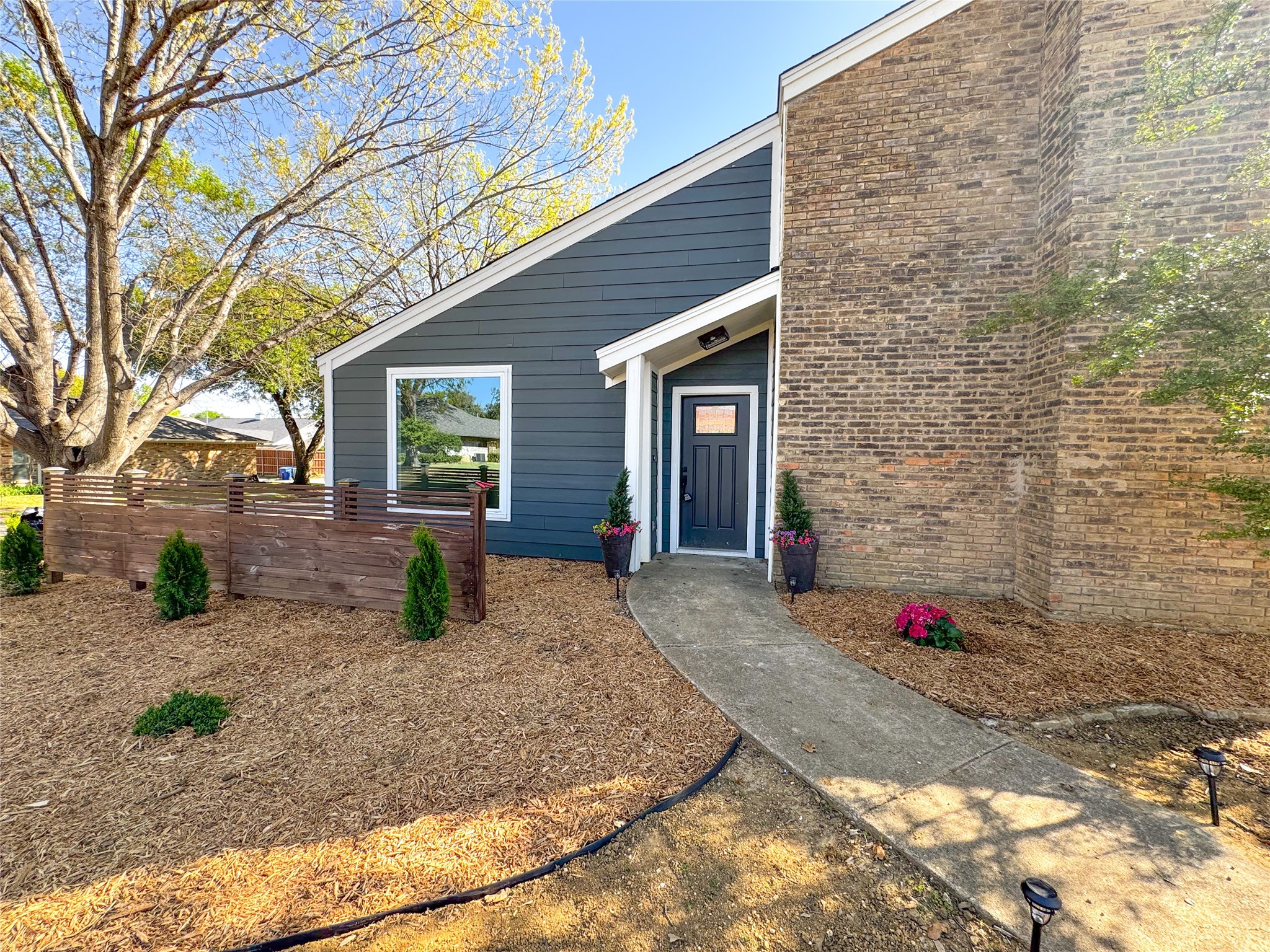 1129 Yorkshire Drive Carrollton TX 75007