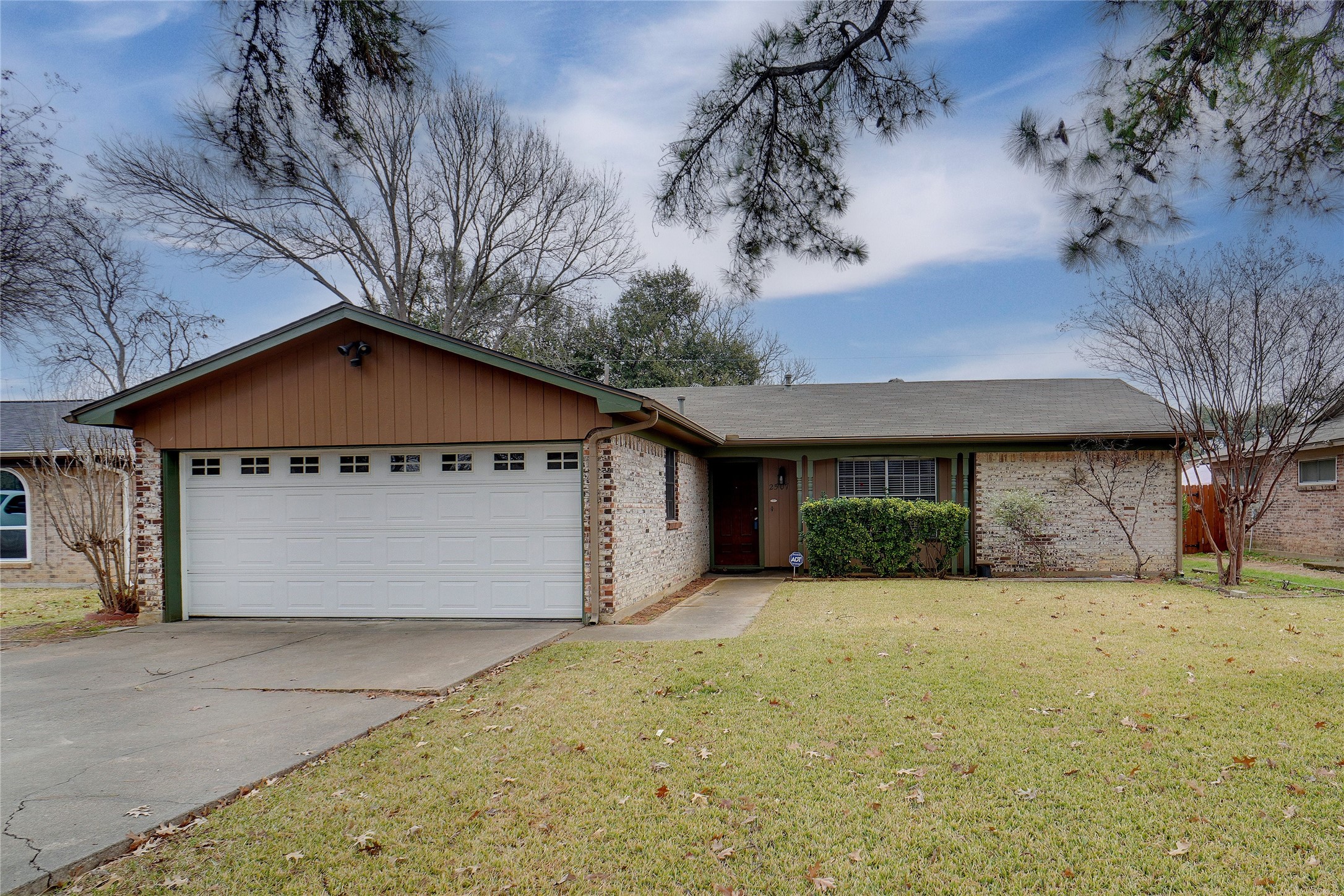 2507 Kingston Street Arlington TX 76015