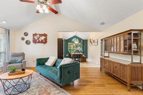 801 Switzer Lane Cedar Hill TX 75104