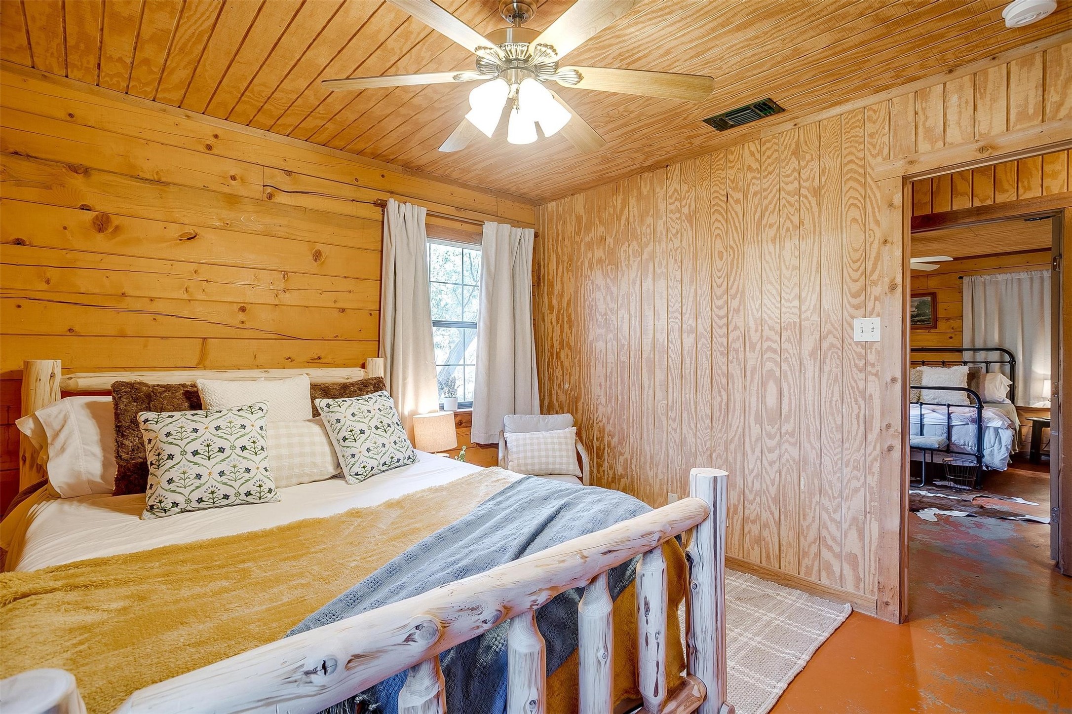 1348 County Road 2013 Glen Rose TX 76690