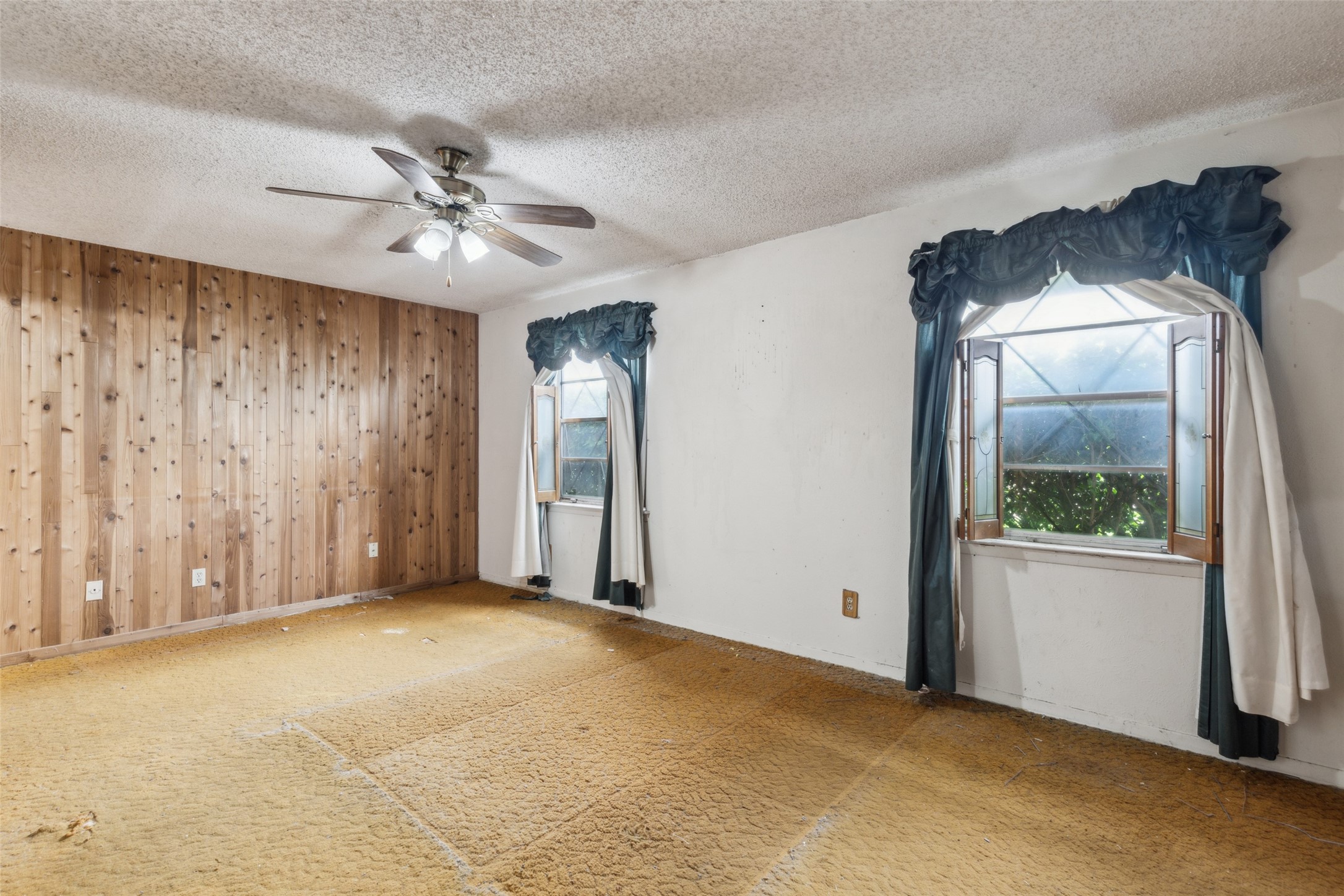 4025 Tynes Drive Garland TX 75042