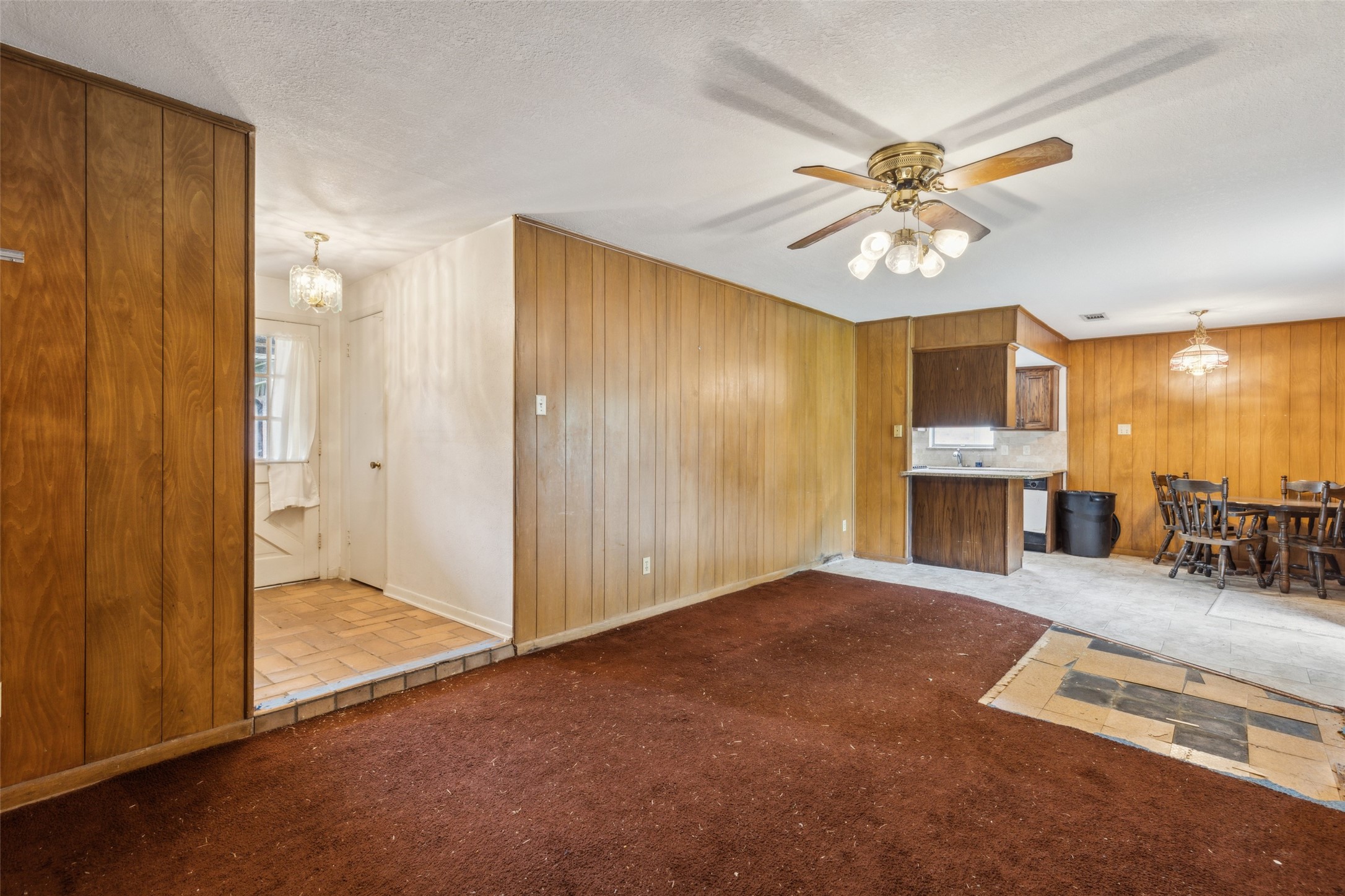 4025 Tynes Drive Garland TX 75042