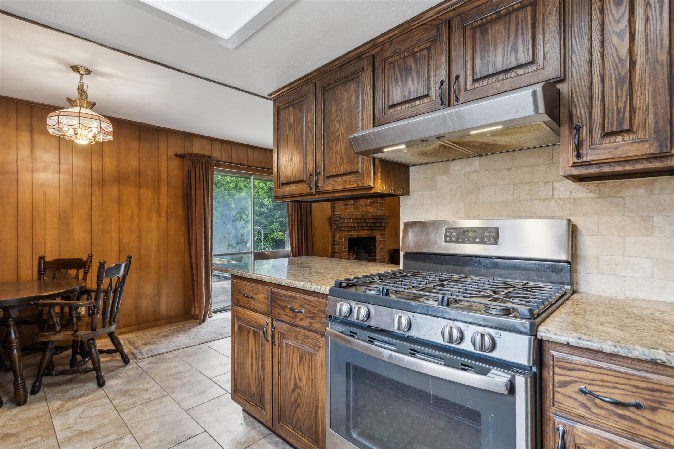 4025 Tynes Drive Garland TX 75042