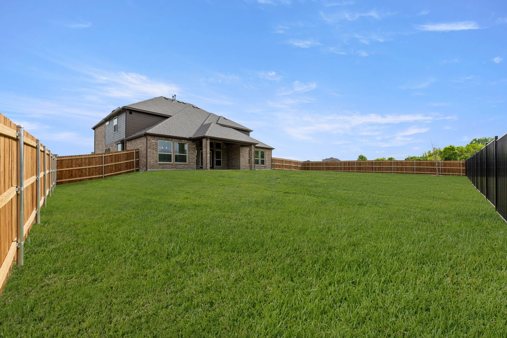 411 Hidden Lakes Drive Desoto TX 75115