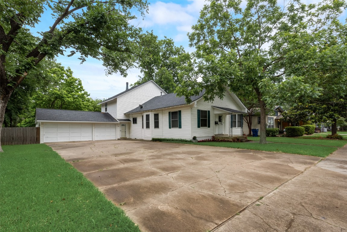 3821 Pine Street Greenville TX 75401