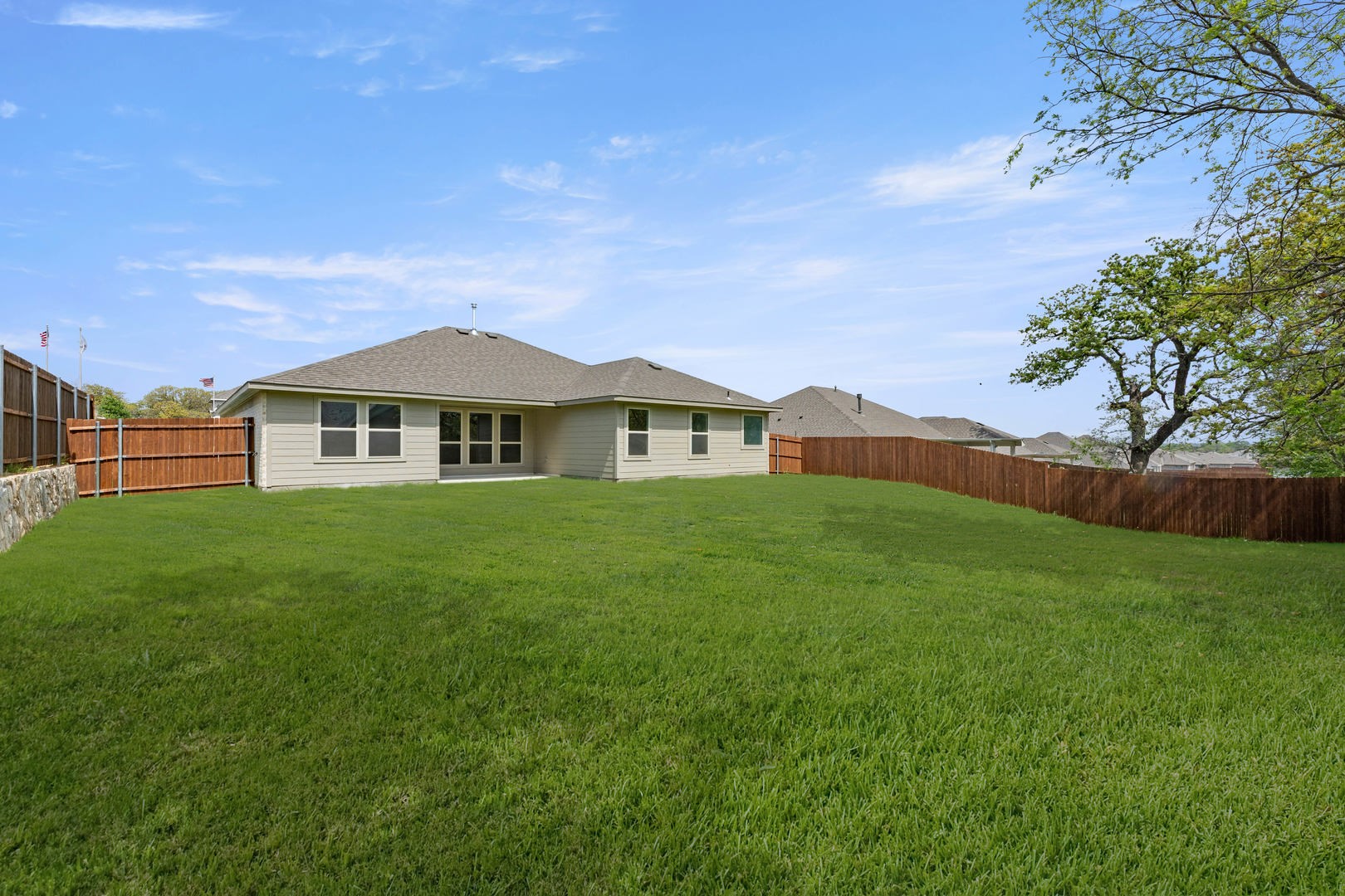 704 Stone Eagle Drive Azle TX 76020