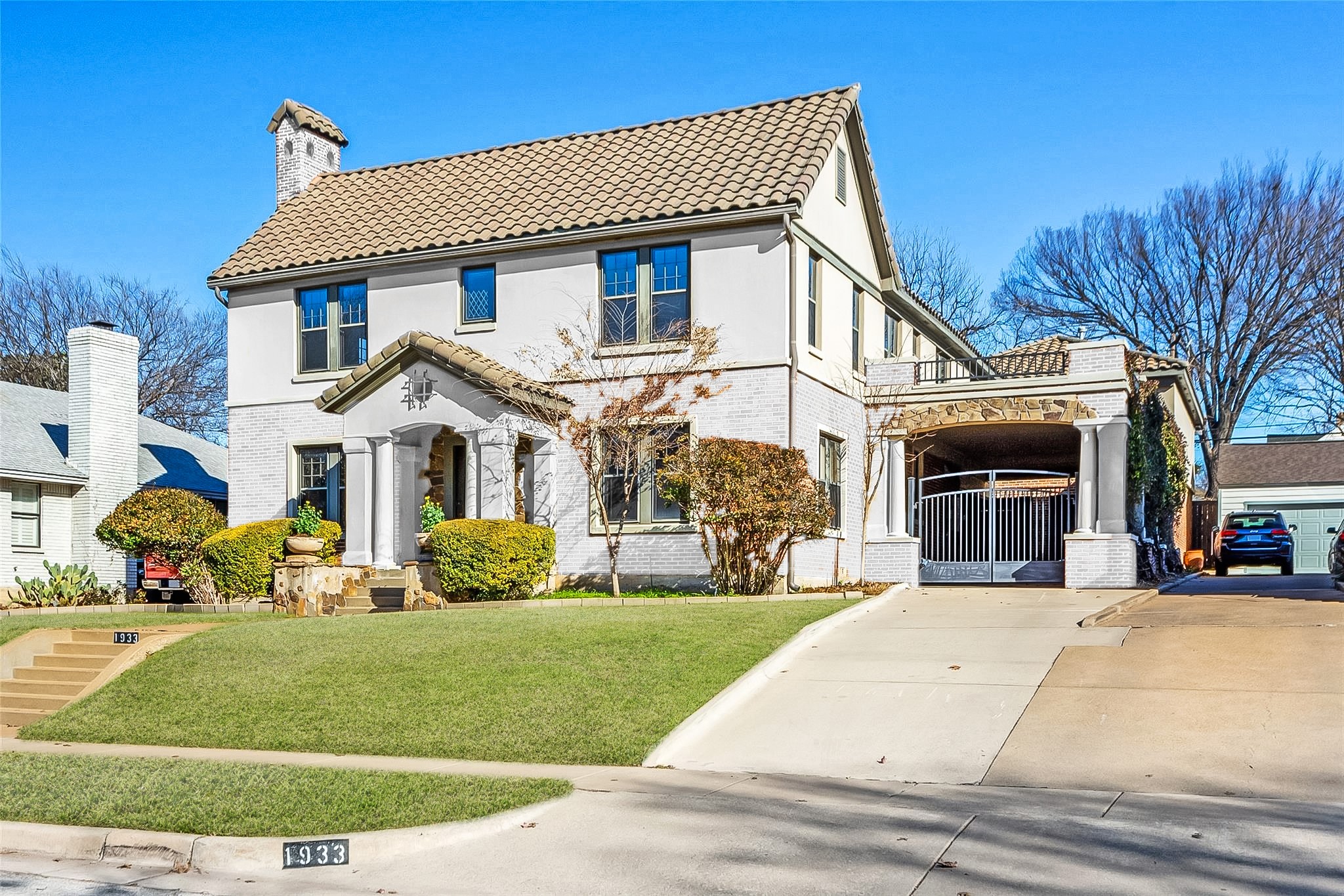 1933 Rockridge Terrace Fort Worth TX 76110