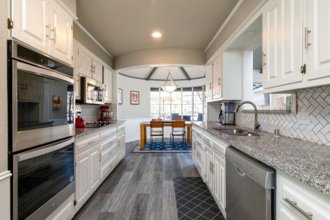 1813 Lakeside Drive Arlington TX 76013