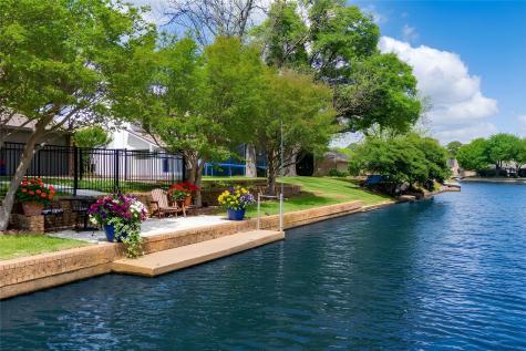 1813 Lakeside Drive Arlington TX 76013