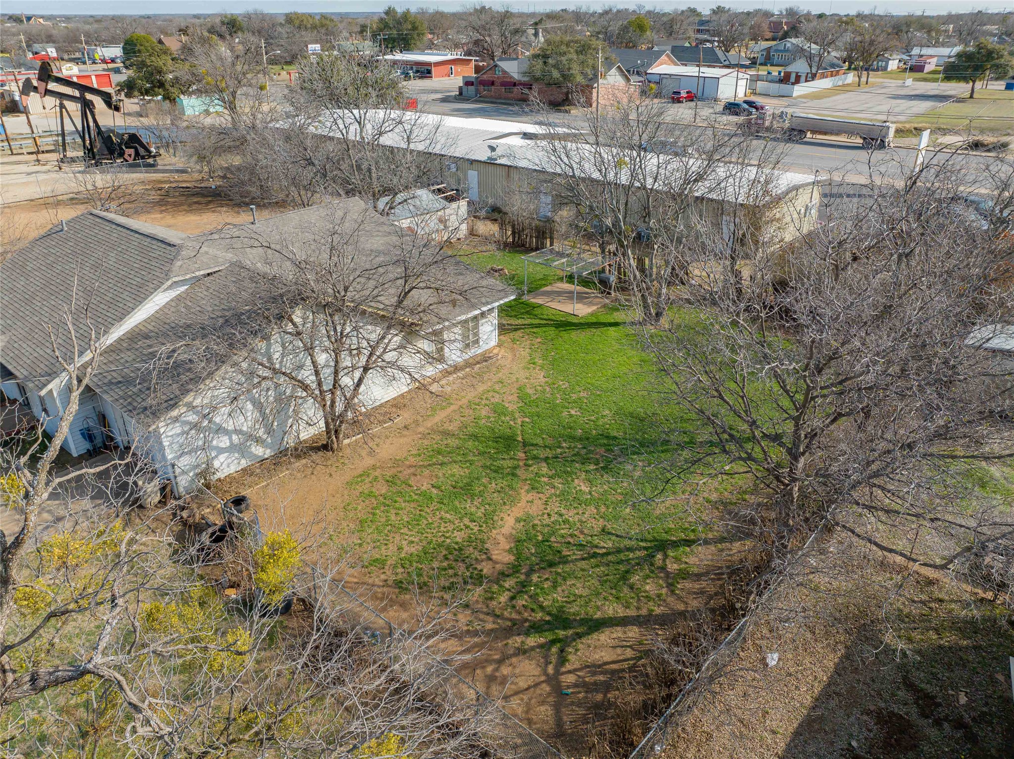 1109 W Elm Street Breckenridge TX 76424