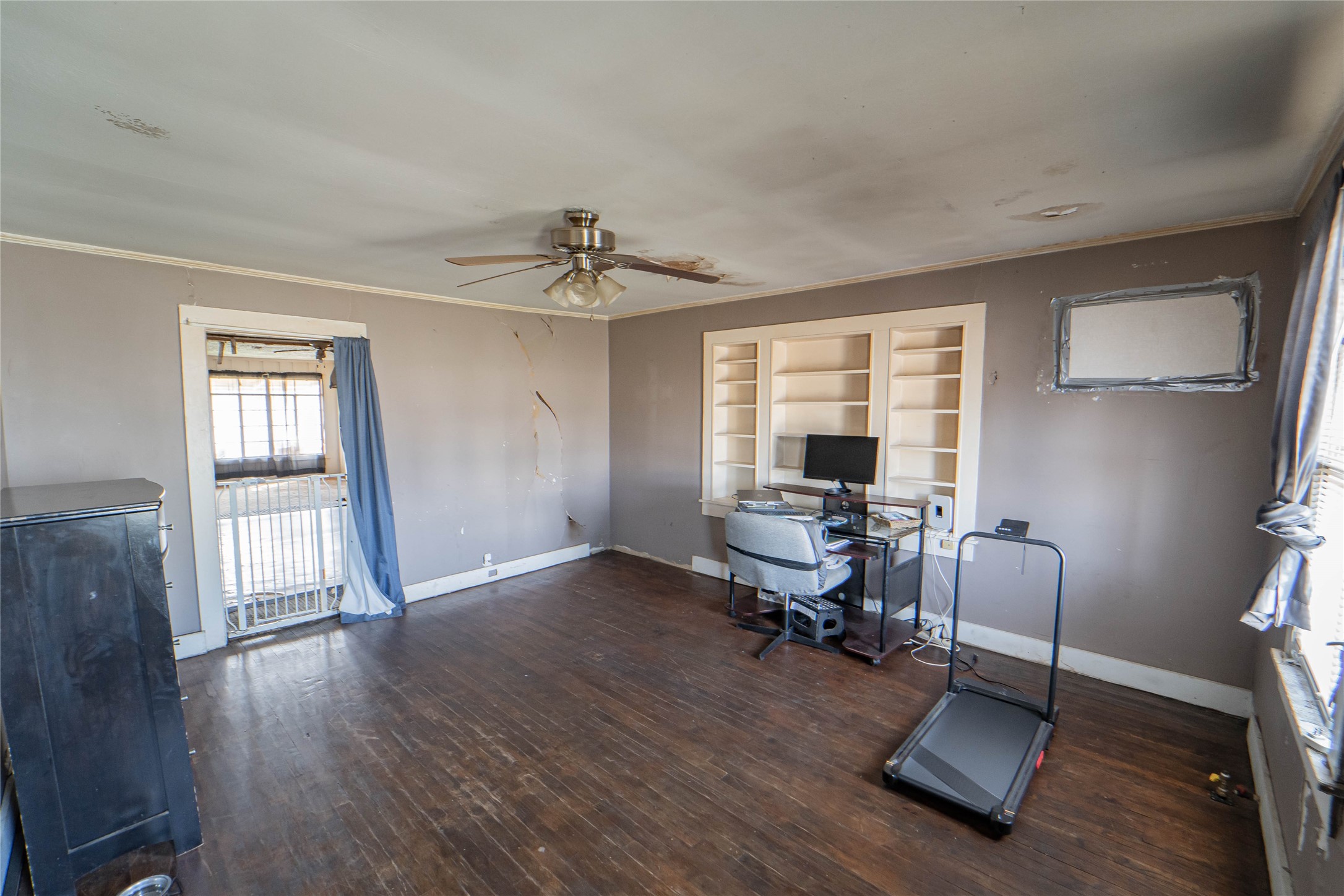 1109 W Elm Street Breckenridge TX 76424