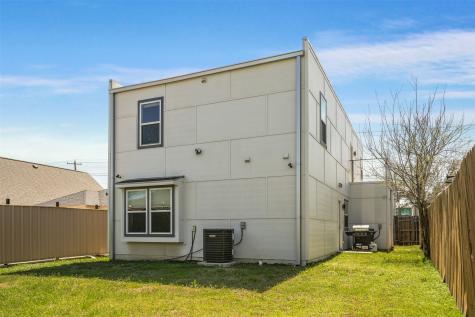 3725 Toronto Street Dallas TX 75212