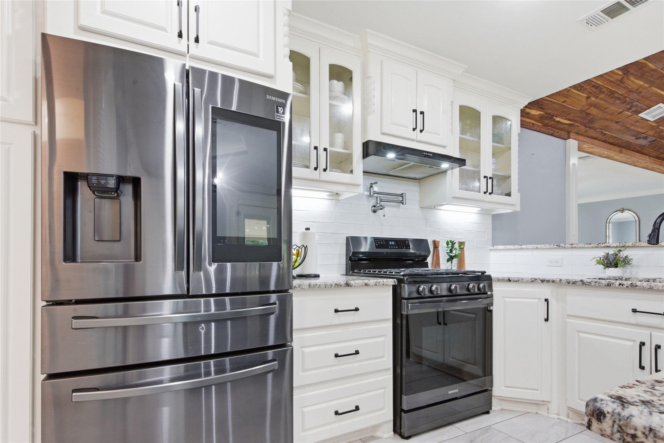 1901 Sterling Drive Tyler TX 75701