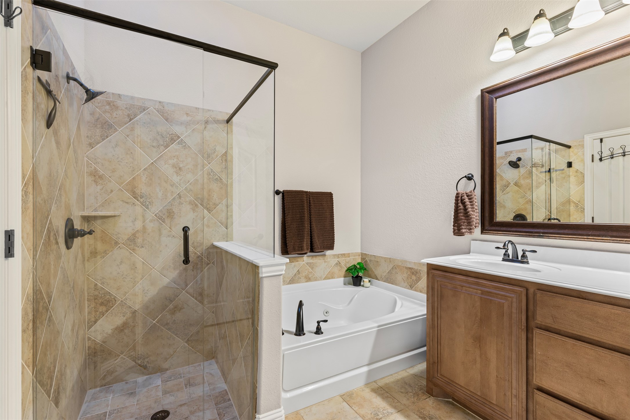 8321 Spitfire Trail Aubrey TX 76227