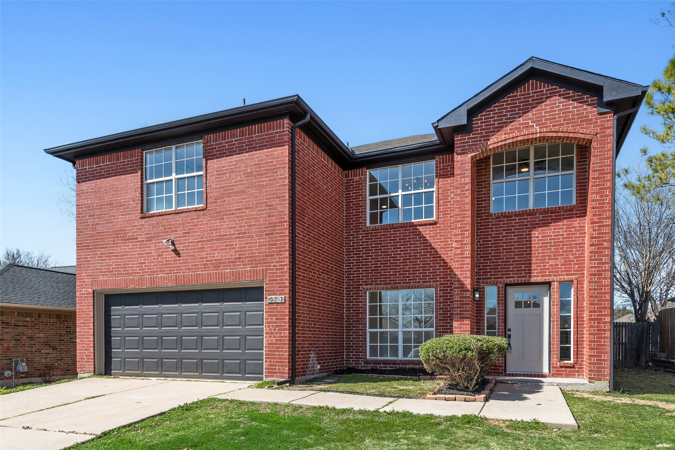 611 Joy Lane Mansfield TX 76063