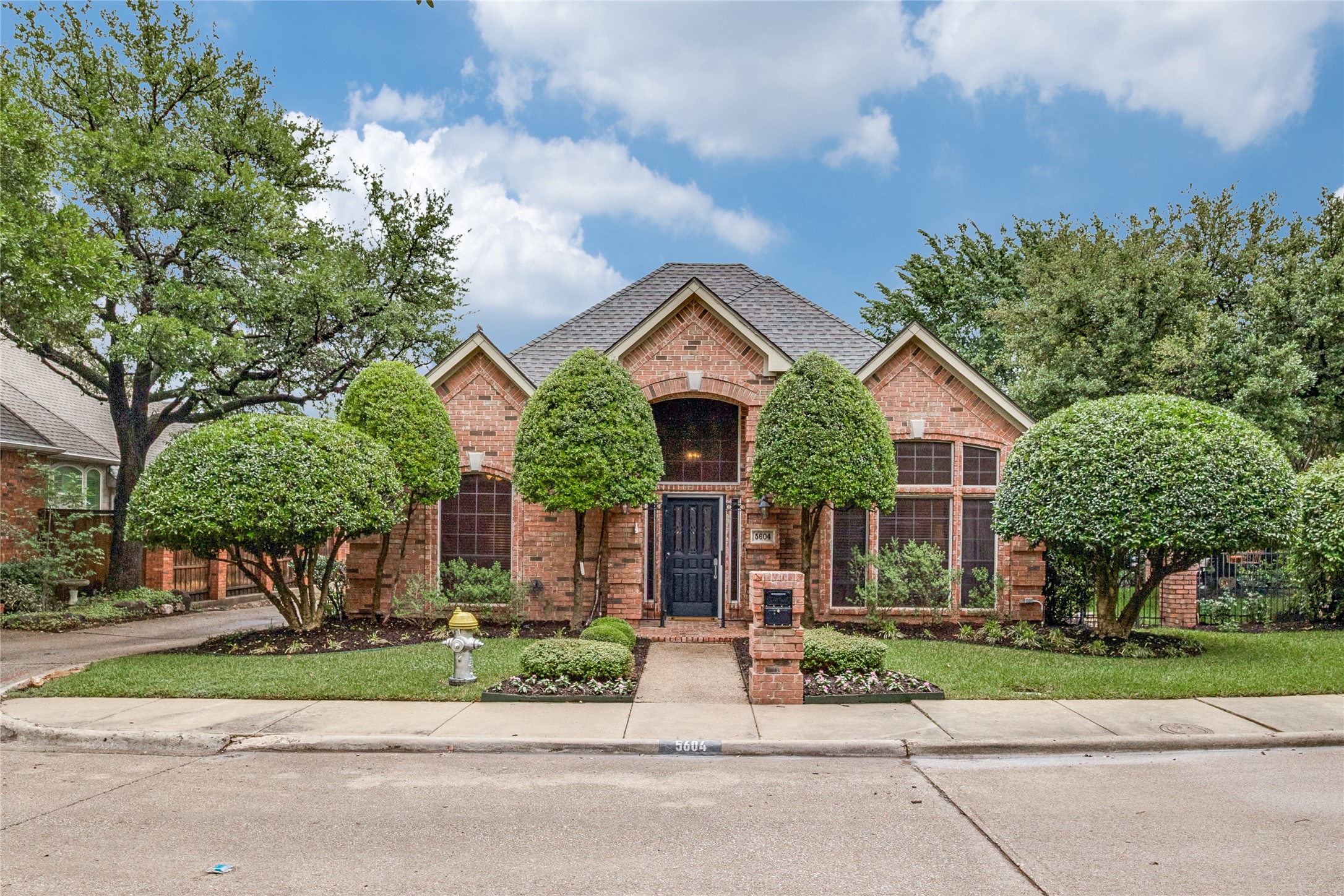 5604 Encore Drive Dallas TX 75240