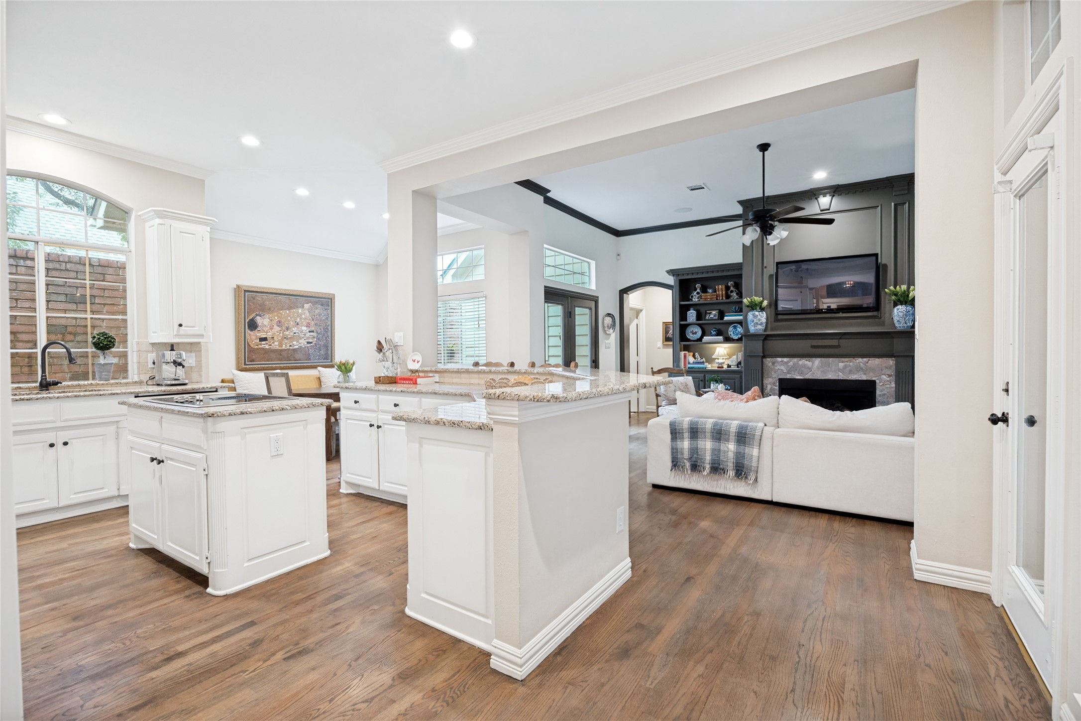 5604 Encore Drive Dallas TX 75240