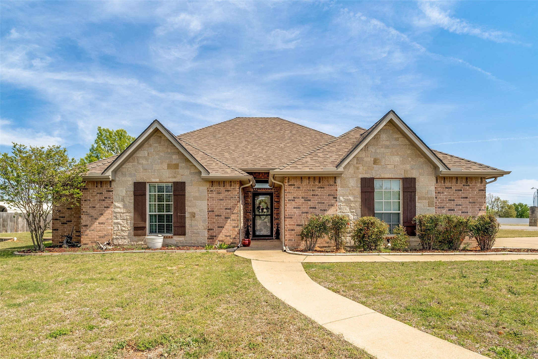 3901 Bonita Court Granbury TX 76049