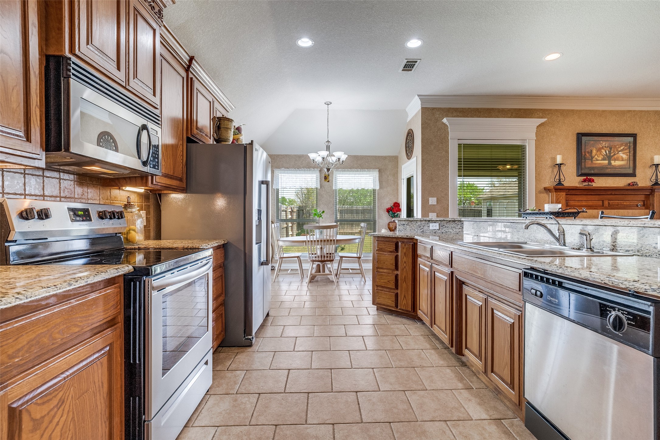 3901 Bonita Court Granbury TX 76049