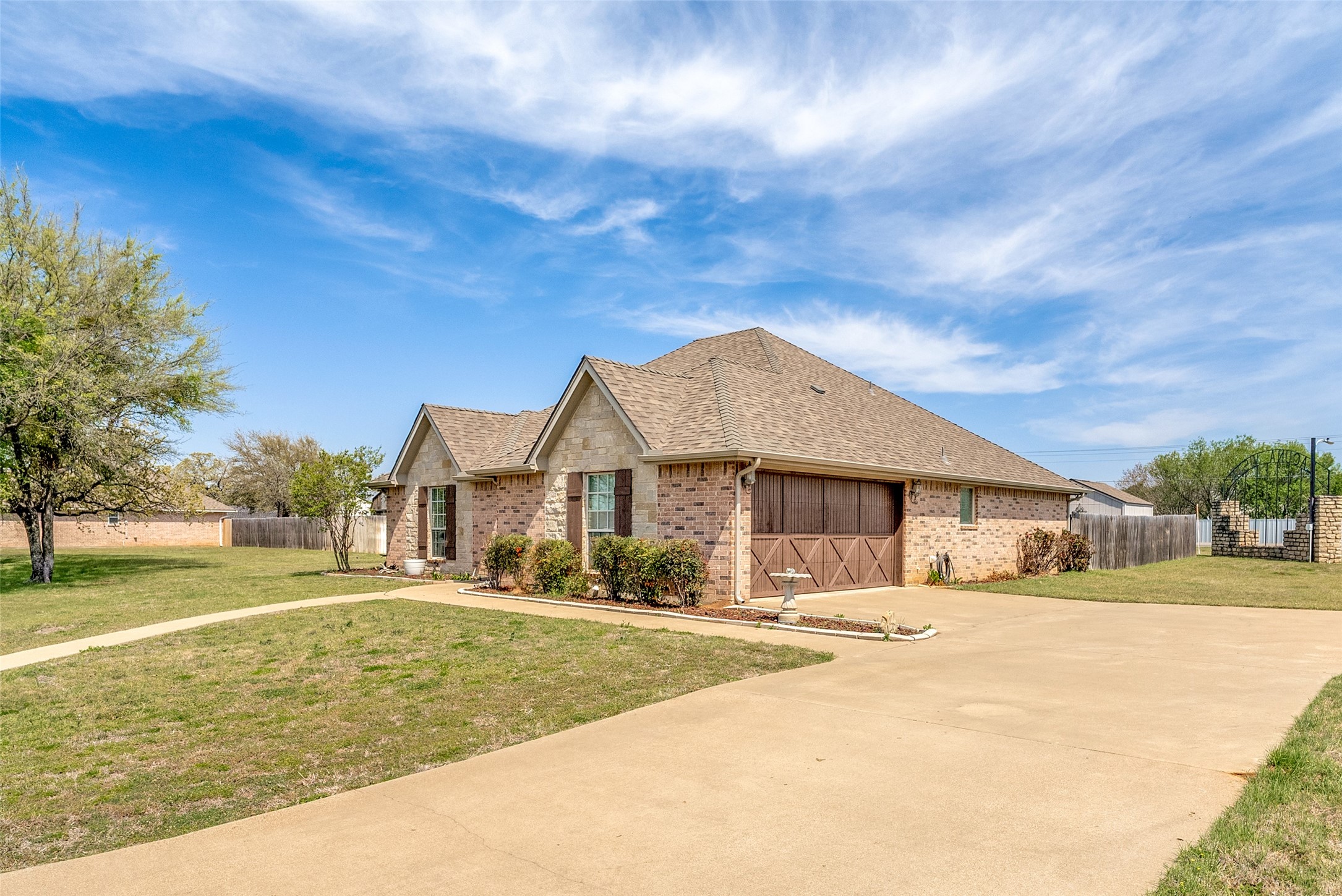 3901 Bonita Court Granbury TX 76049