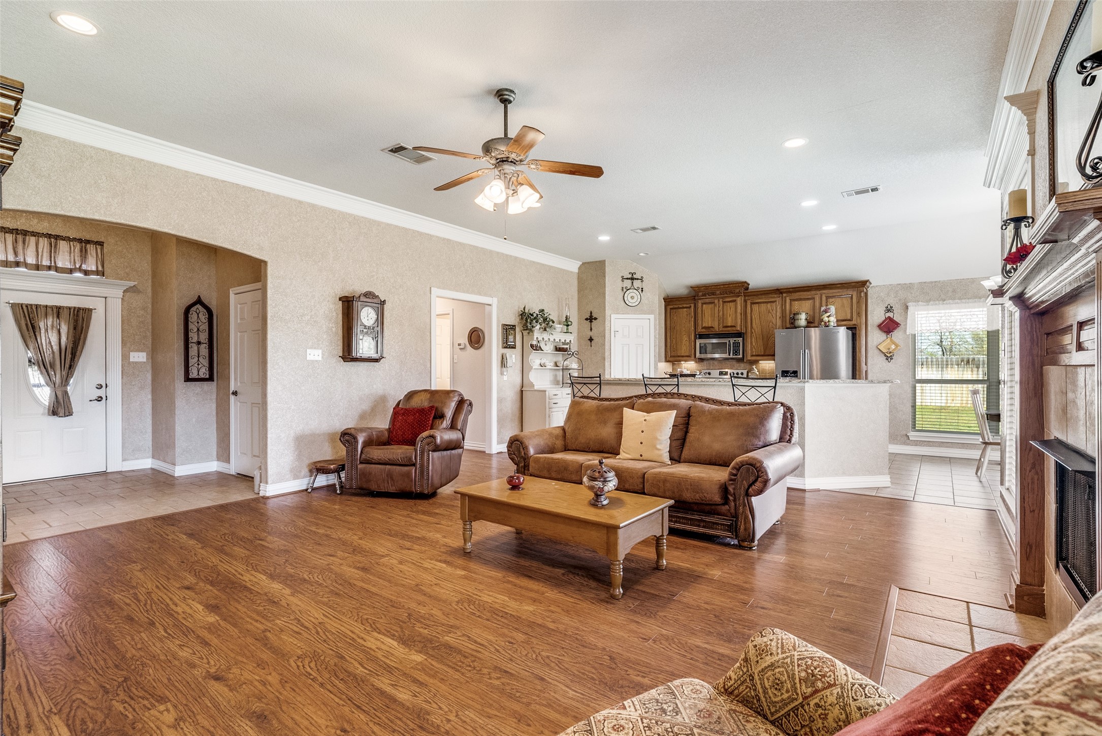 3901 Bonita Court Granbury TX 76049