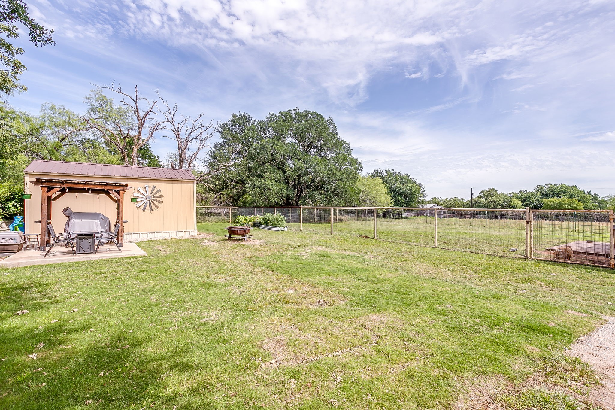 4435 S Fm 113 Millsap TX 76066
