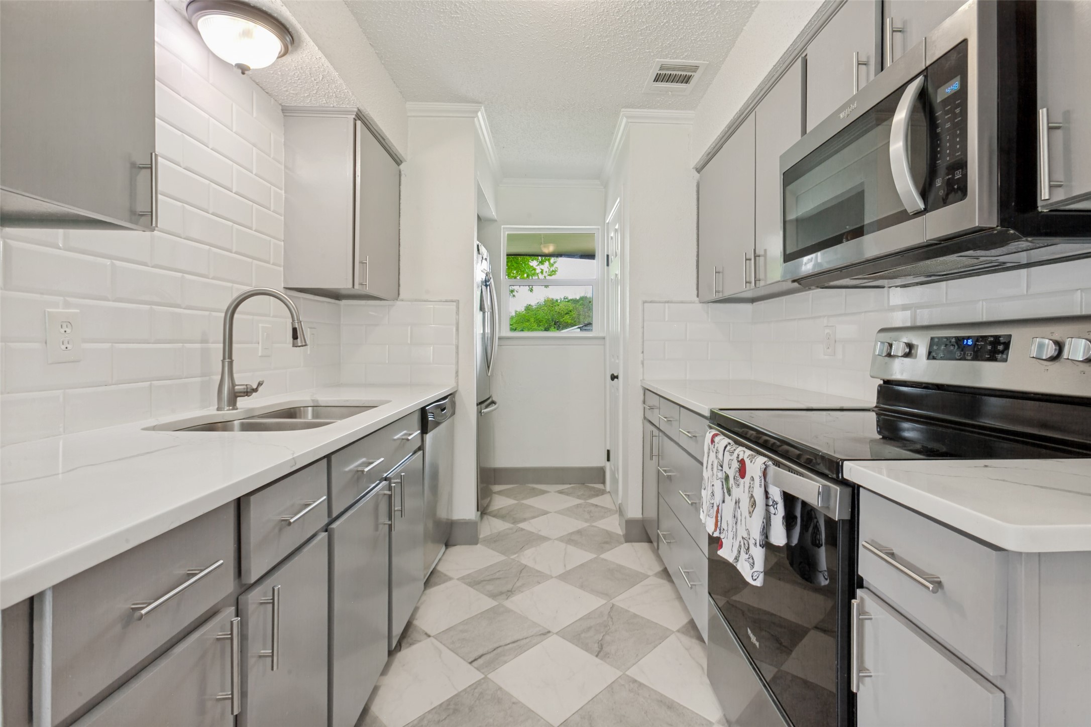 1417 Morrison Drive Garland TX 75040