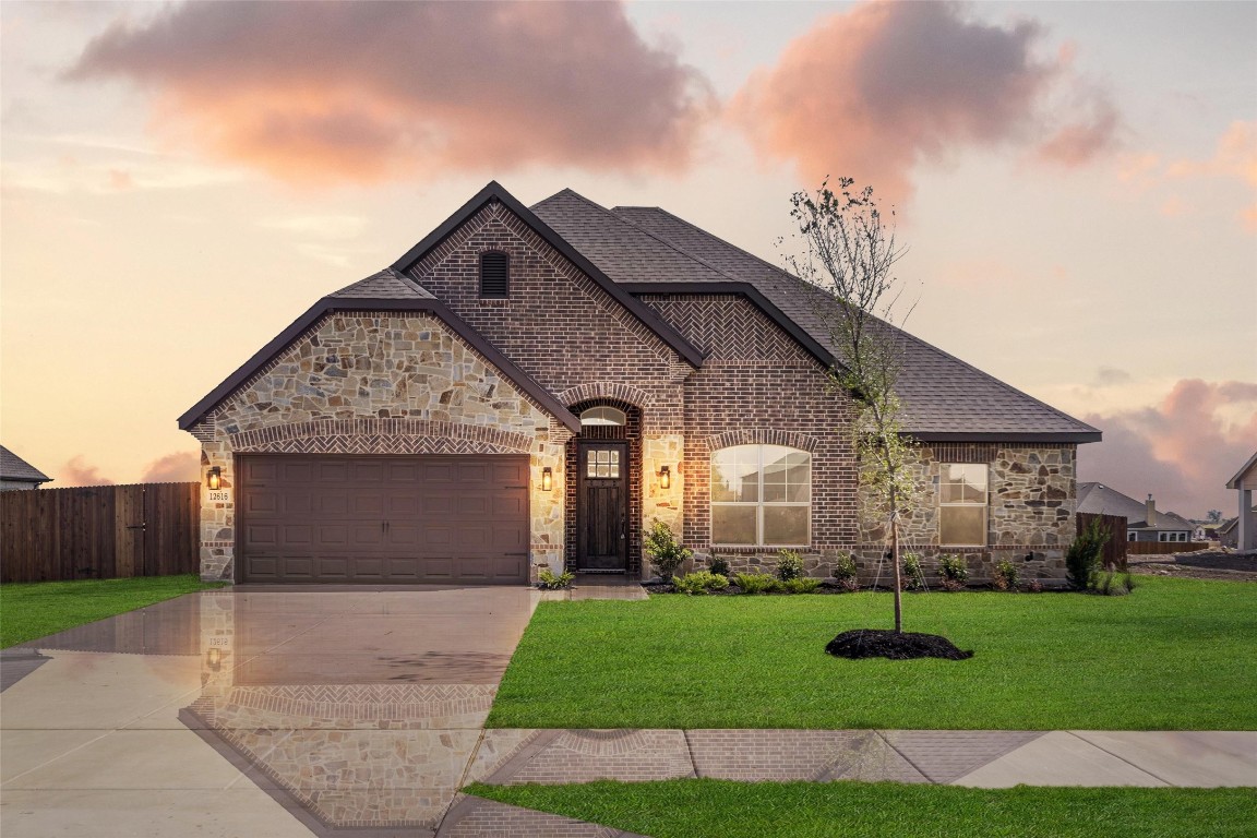 12616 Yellowstone Street Godley TX 76044