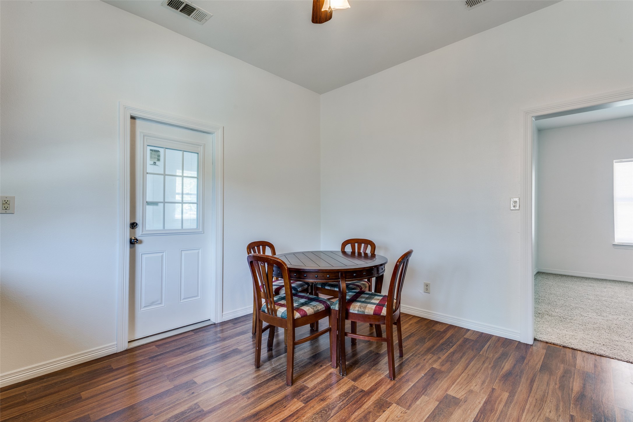 618 E Woodard Street Denison TX 75021