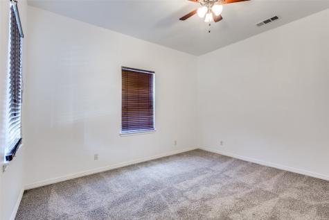 618 E Woodard Street Denison TX 75021