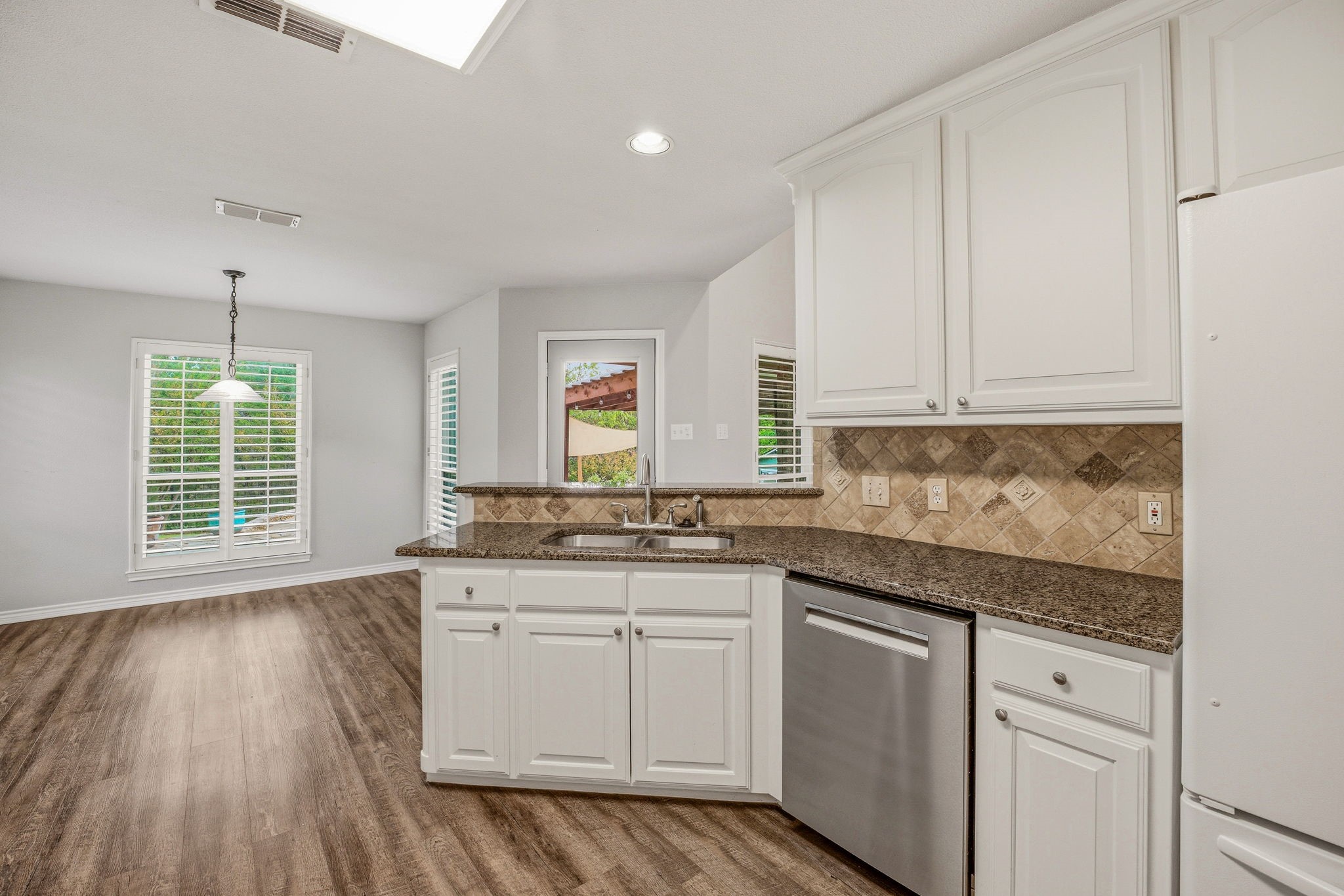 126 Spanish Oaks Trail Glen Rose TX 76043