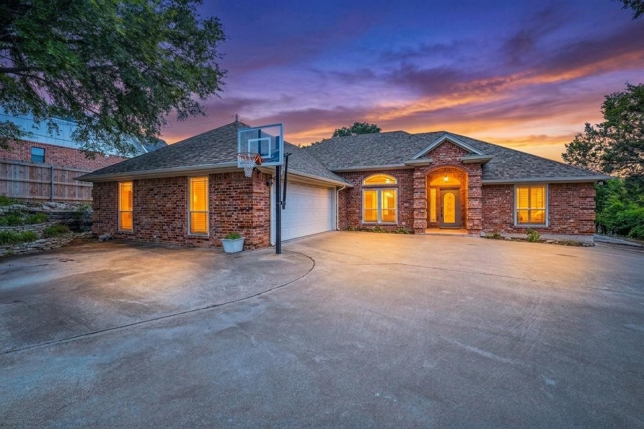 126 Spanish Oaks Trail Glen Rose TX 76043