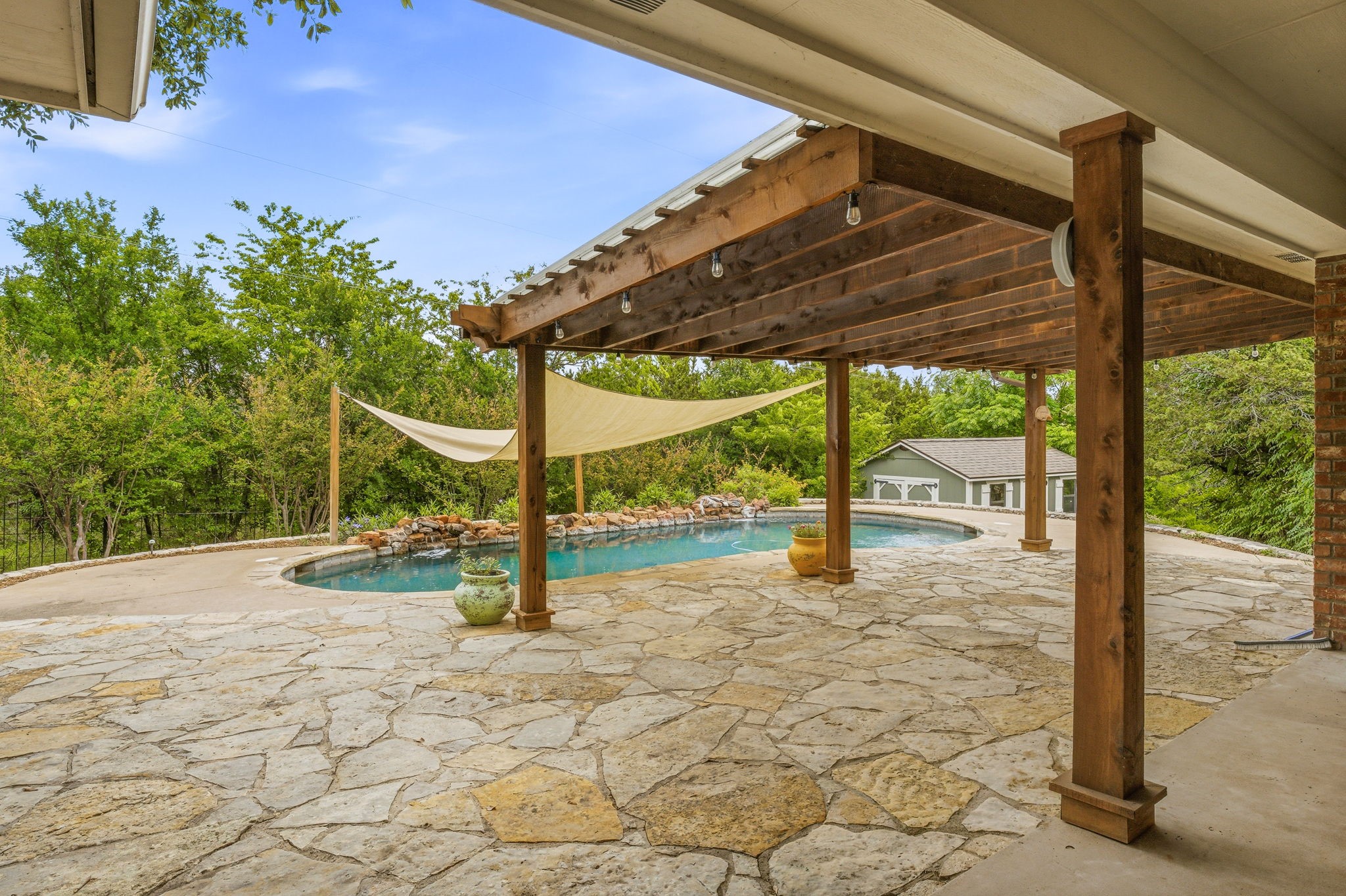 126 Spanish Oaks Trail Glen Rose TX 76043