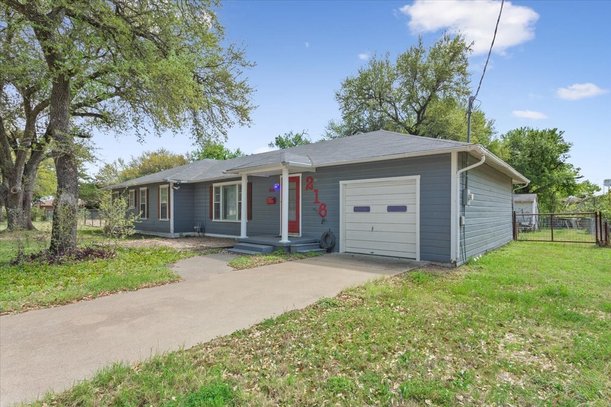 216 Bluebonnet Marlin TX 76661