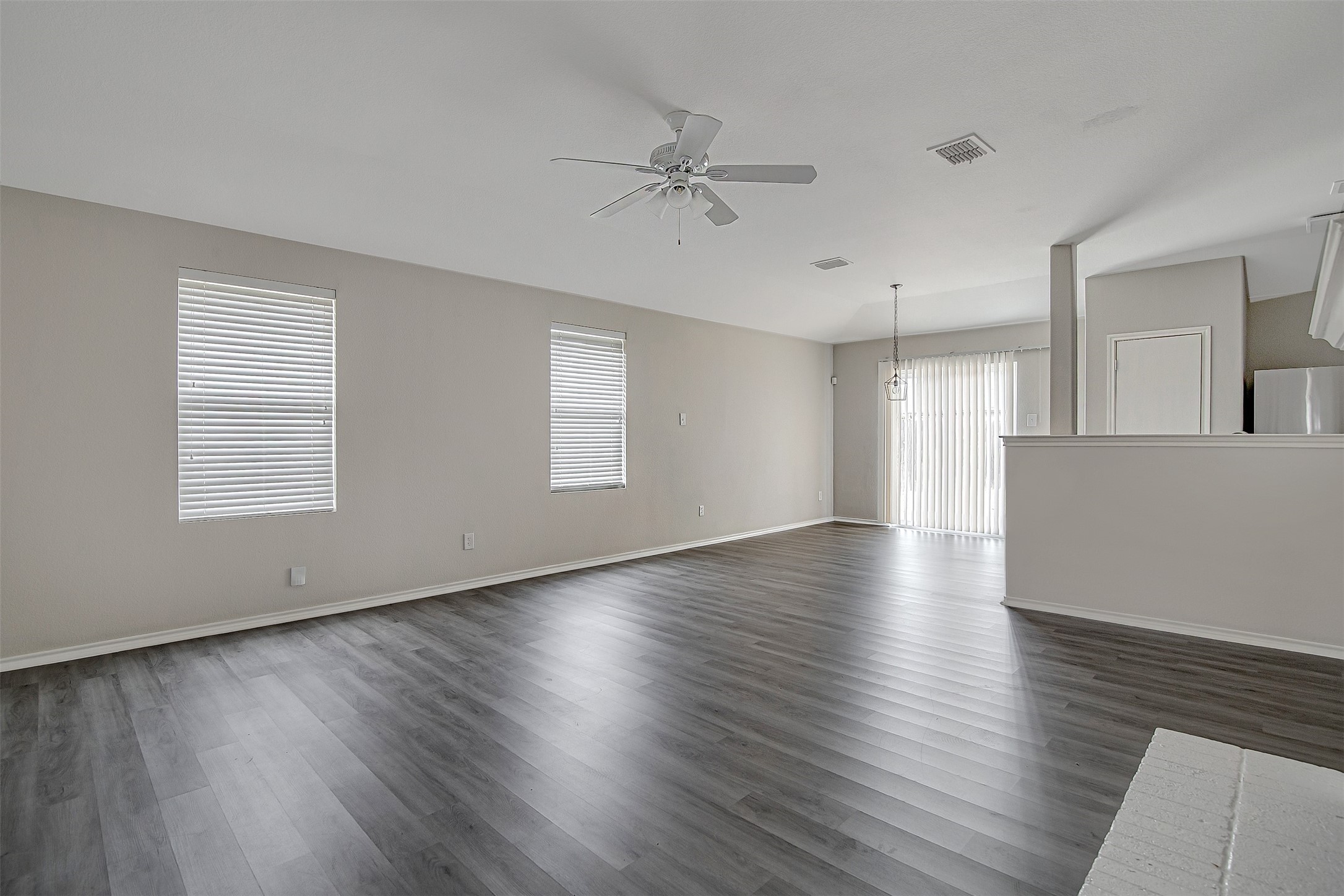 596 Creekbend Street Crowley TX 76036