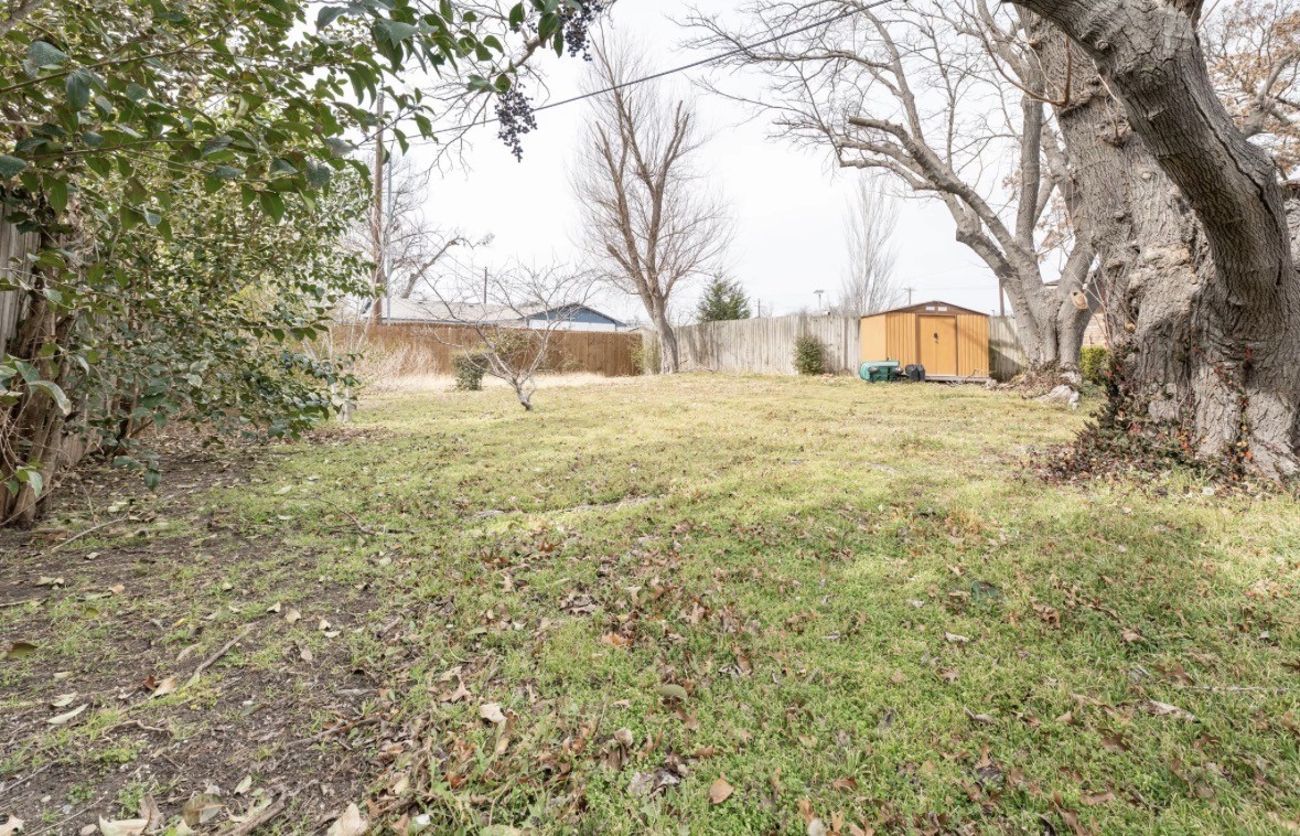 909 Bradfield Drive Garland TX 75042