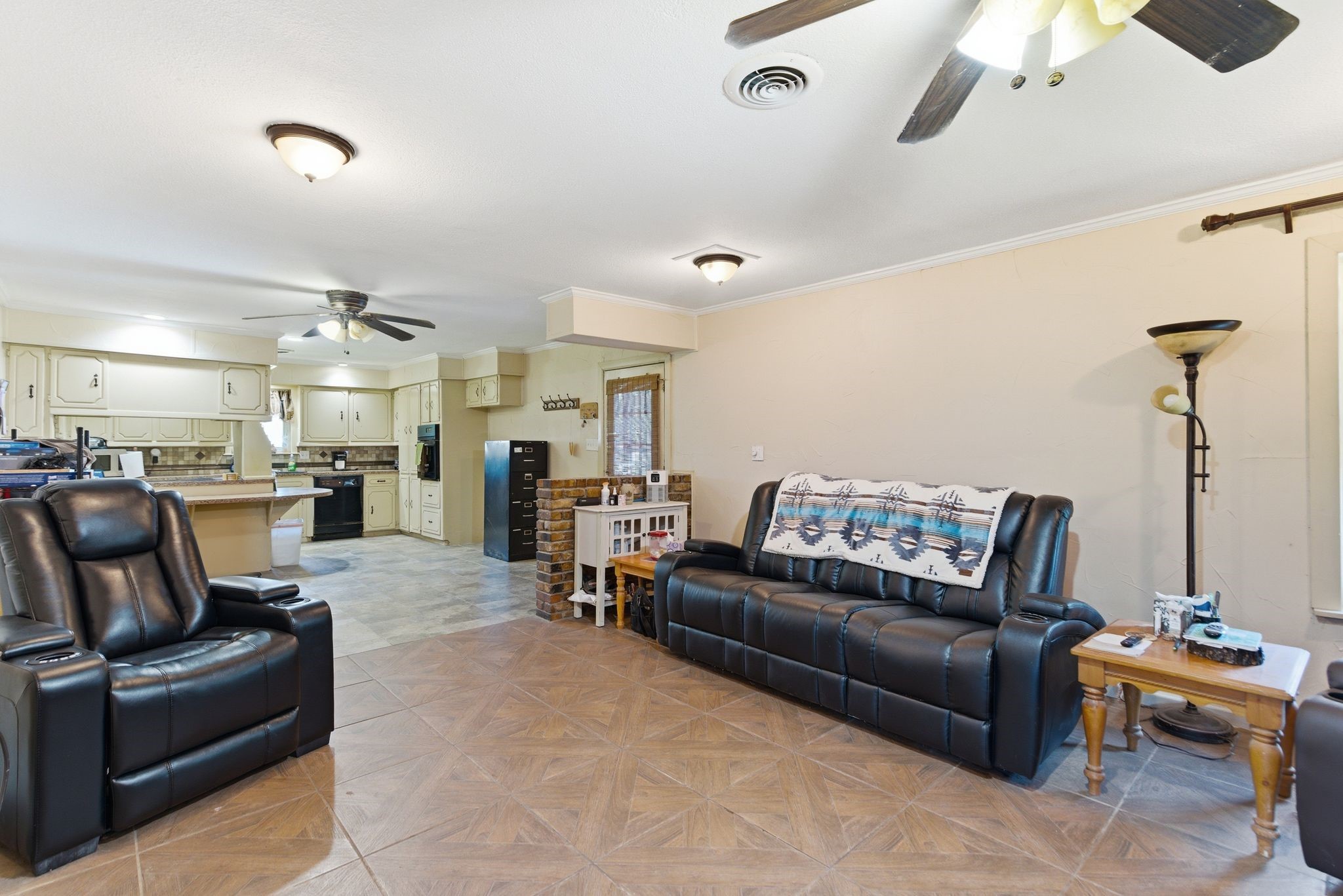 1211 Longneck Road Princeton TX 75407