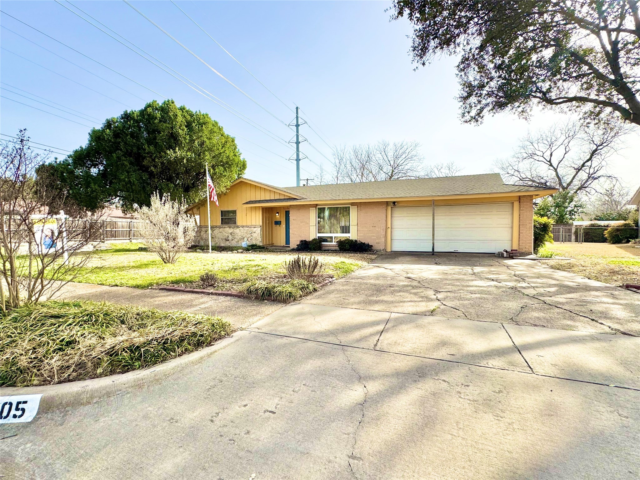 1605 Salem Drive Richardson TX 75080