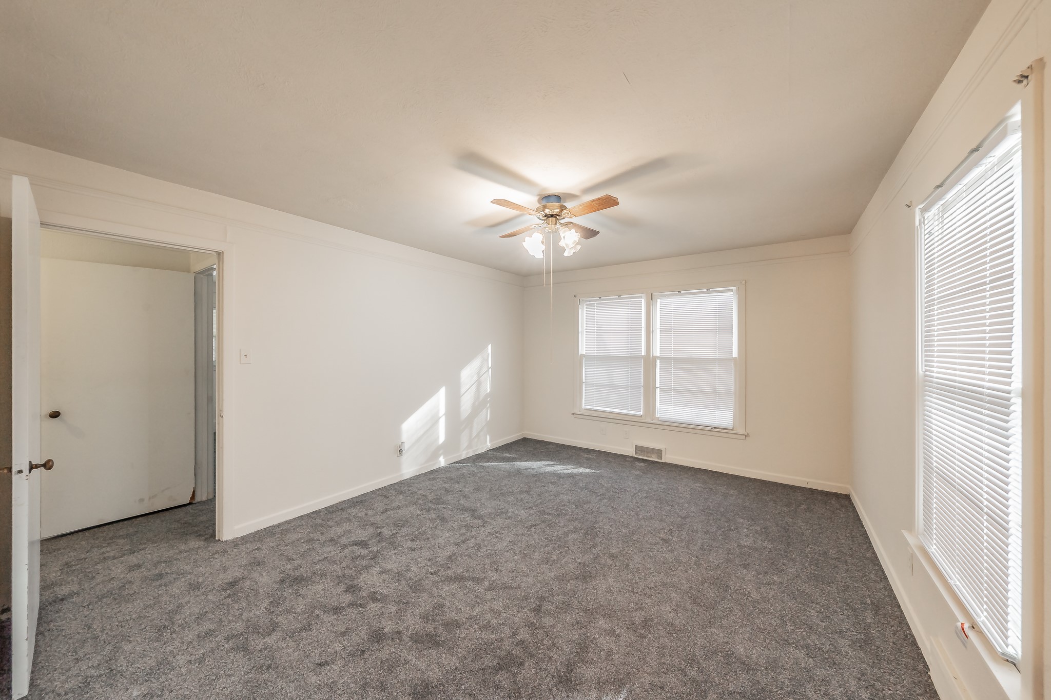 3905 London Lane Richland Hills TX 76118