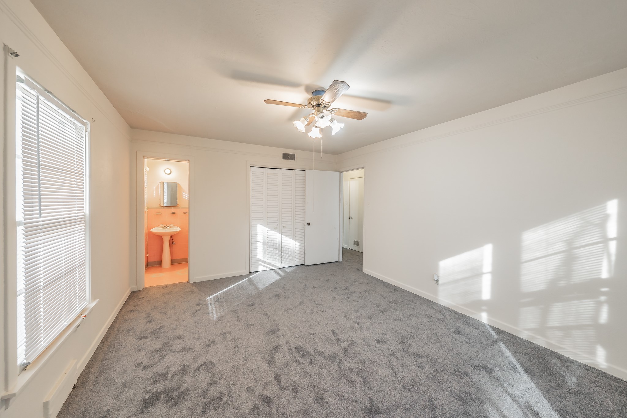 3905 London Lane Richland Hills TX 76118